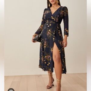 Reformation floral wrap dress long sleeve SZ XS blue lavender tulip